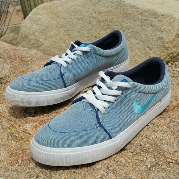 Nike Other - Nike vintage SB Denim🐟